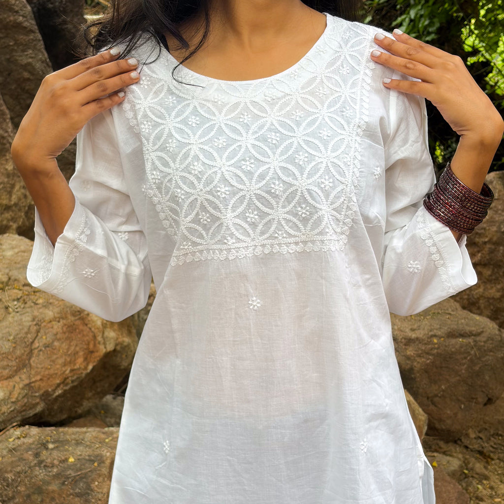 White Cotton Chikankari Long Kurta With Contemporary Look