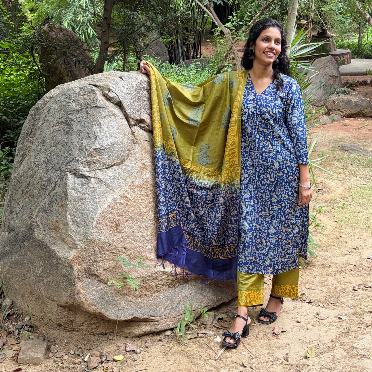 Blue-Green Katan Silk Kurta, Pant & Dupatta Set